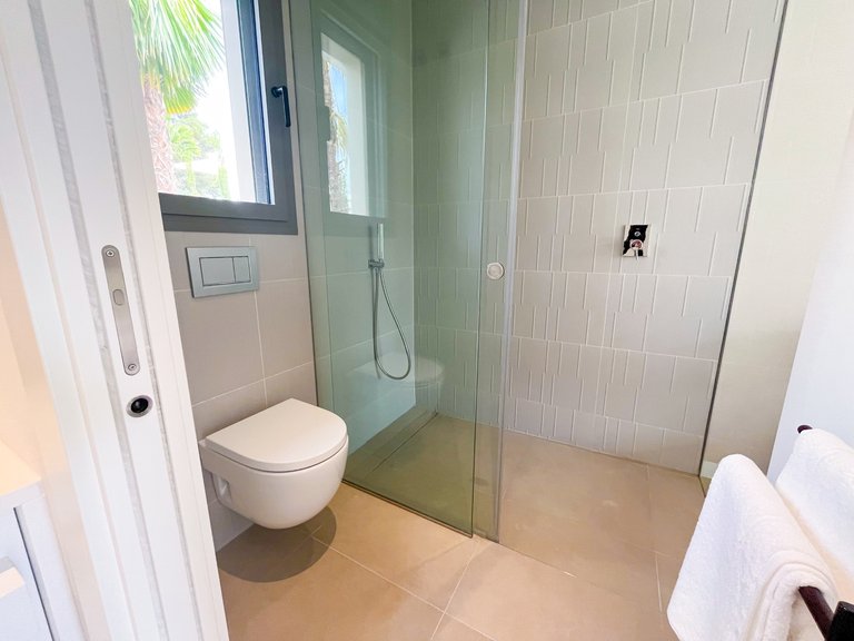 Villa for Sale in Orihuela, Alicante 18