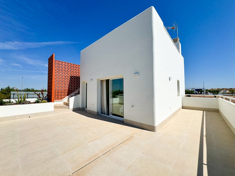 Villa for Sale in Pilar De La Horadada, Alicante 22