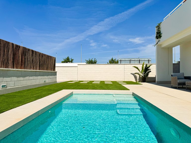 Villa for Sale in Pilar De La Horadada, Alicante 30