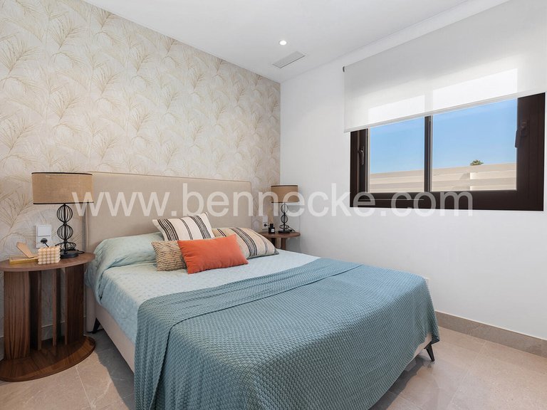 Villa for Sale in Elche, Alicante 19