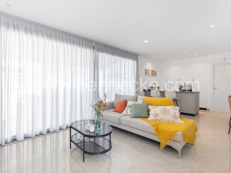 Villa for Sale in Elche, Alicante 6