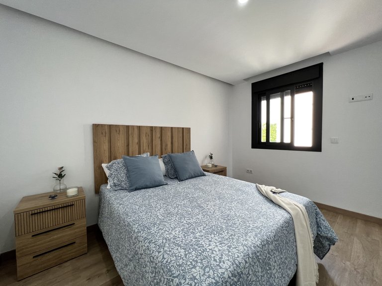 Villa for Sale in Dolores, Alicante 12