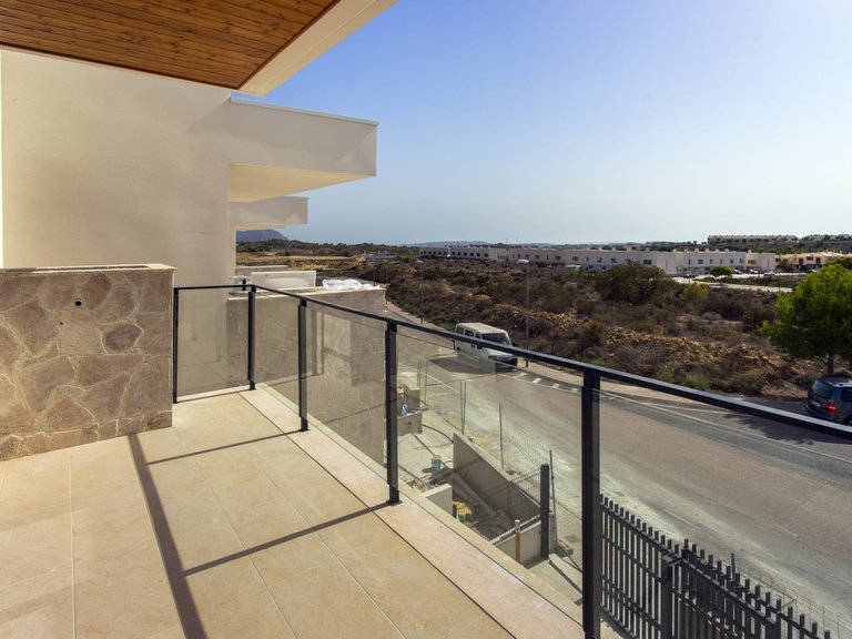 Town House for Sale in Monforte Del Cid, Alicante 9