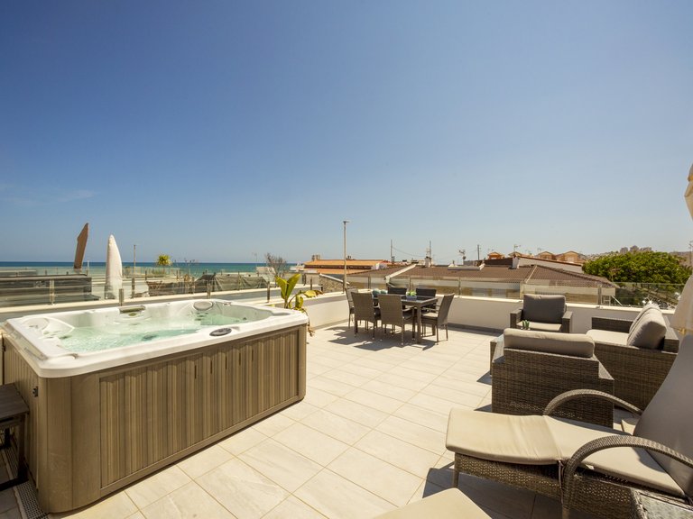 Villa for Sale in Torrevieja, Alicante 26