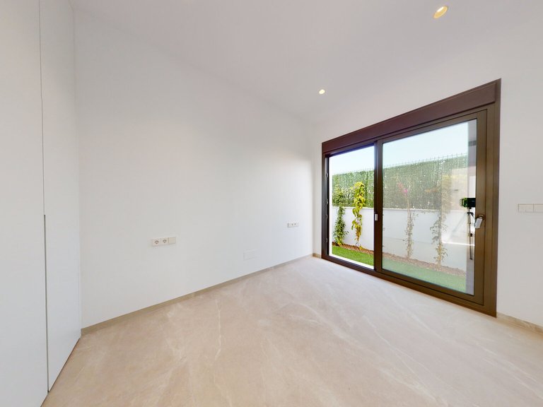 Villa for Sale in Los Alcázares, Murcia 30