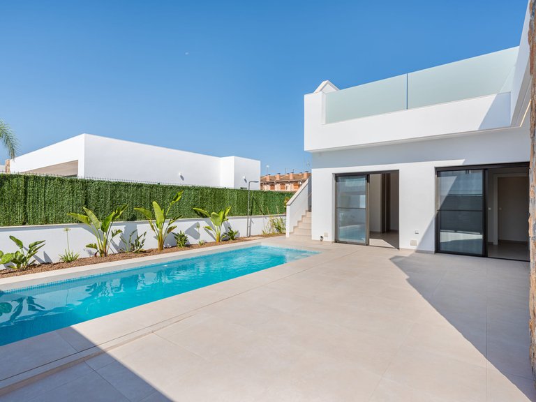 Villa for Sale in Los Alcázares, Murcia 2
