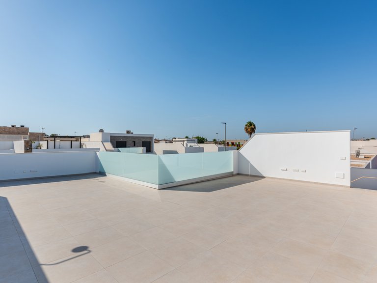 Villa for Sale in Los Alcázares, Murcia 32