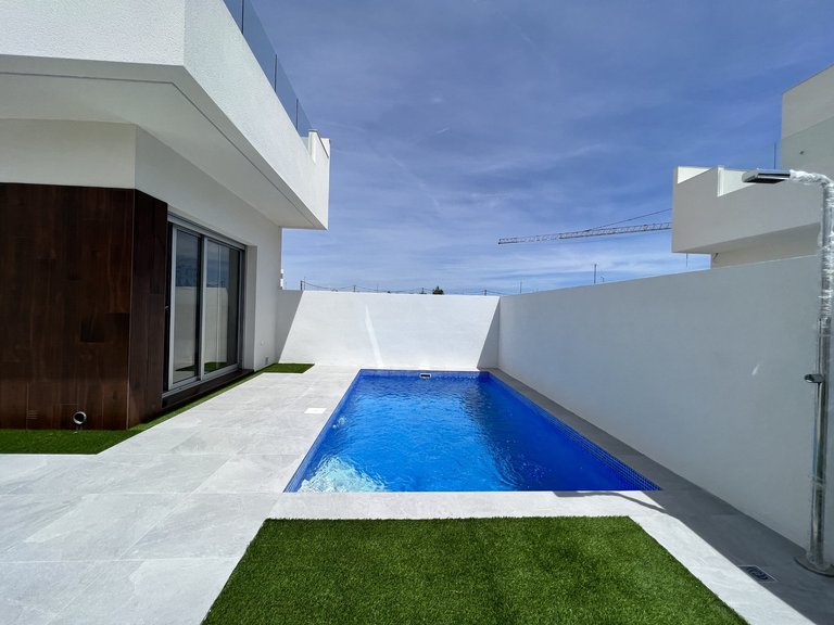 Villa for Sale in San Fulgencio, Alicante 1