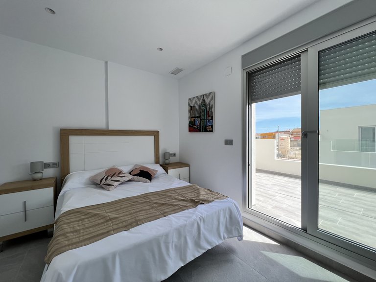 Villa for Sale in San Fulgencio, Alicante 11