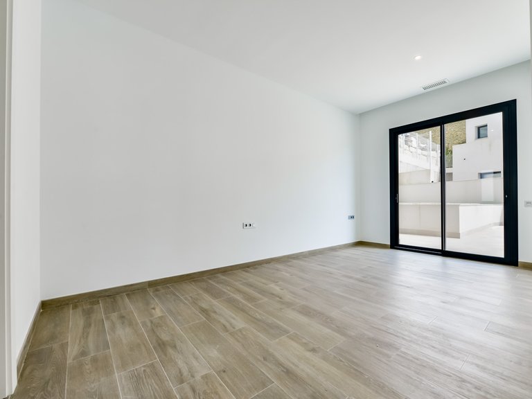 Villa for Sale in Finestrat, Alicante 46