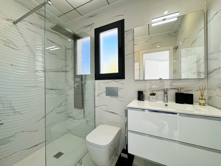 Villa for Sale in Torrevieja, Alicante 14