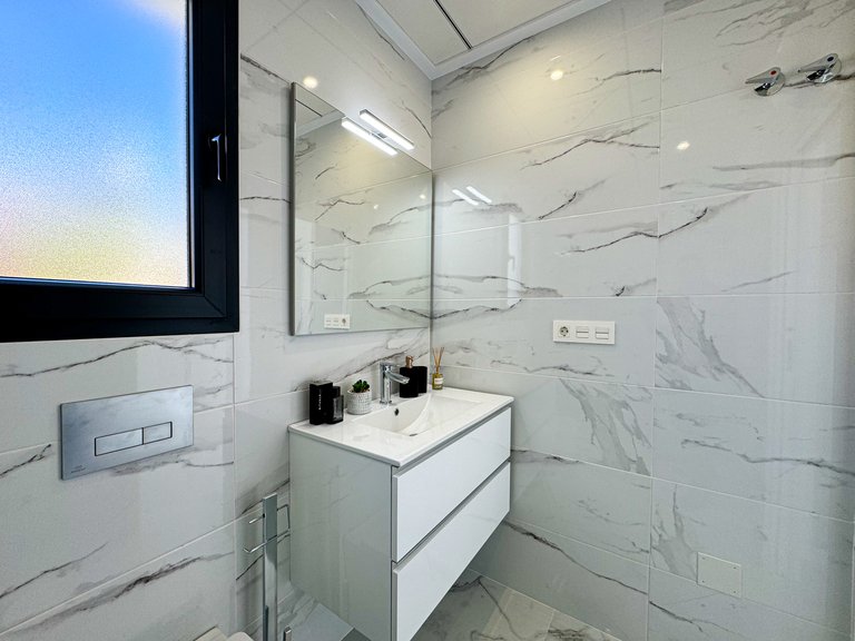 Villa for Sale in Torrevieja, Alicante 15