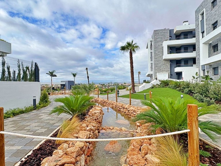 Apartment for Sale in Torrevieja, Alicante 18