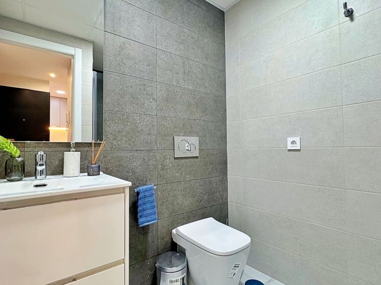 Apartment for Sale in Torrevieja, Alicante 7