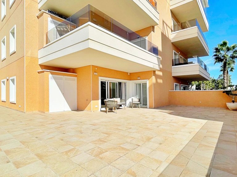Apartment for Sale in Guardamar Del Segura, Alicante 20