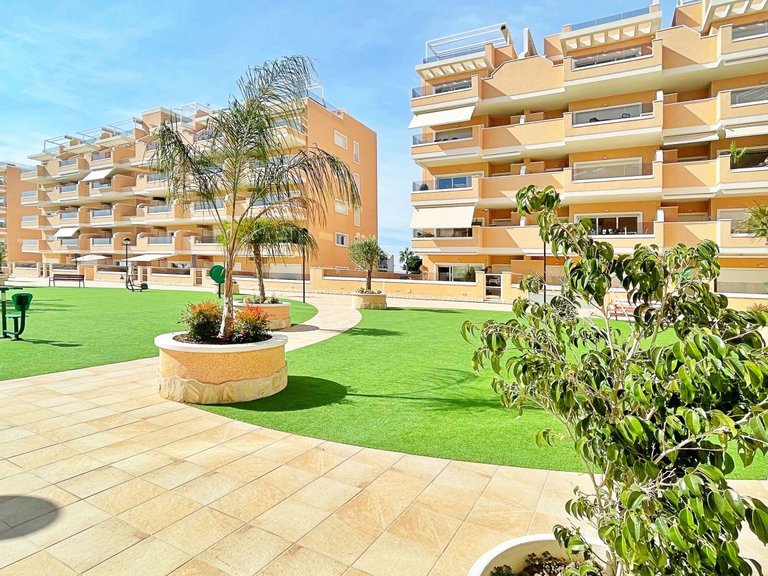 Apartment for Sale in Guardamar Del Segura, Alicante 21