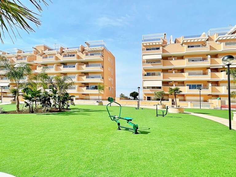 Apartment for Sale in Guardamar Del Segura, Alicante 22