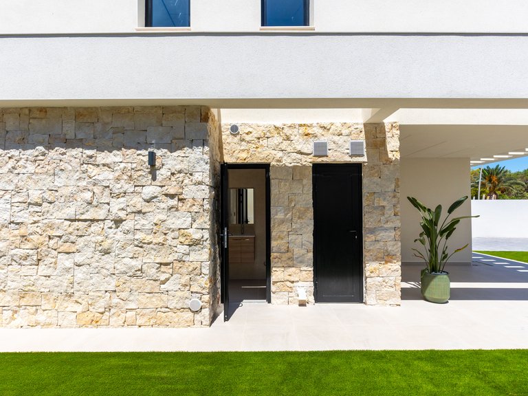 Villa for Sale in Torrevieja, Alicante 18