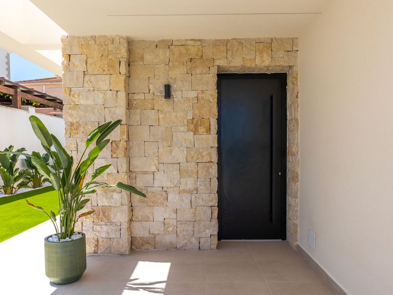 Villa for Sale in Torrevieja, Alicante 11