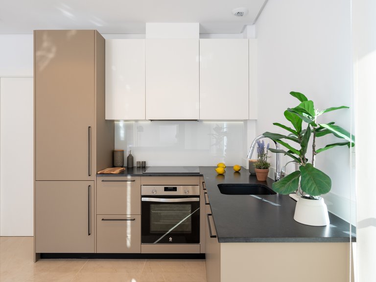 Town House for Sale in Elche, Alicante 1