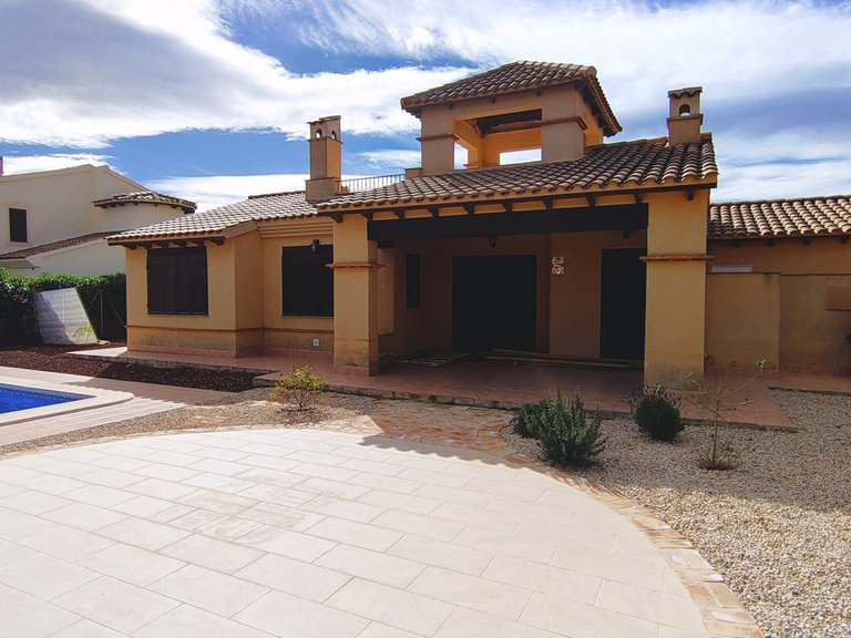 Villa for Sale in Hacienda Del Alamo Golf Resort, Murcia 8
