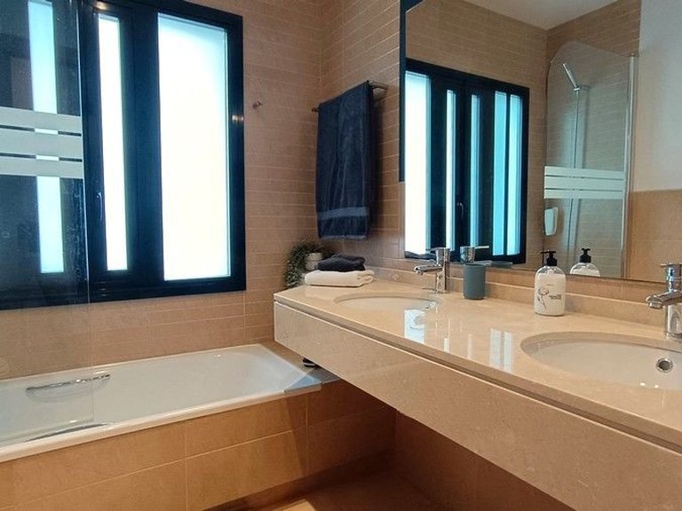 Apartment for Sale in Hacienda Del Alamo Golf Resort, Murcia 25
