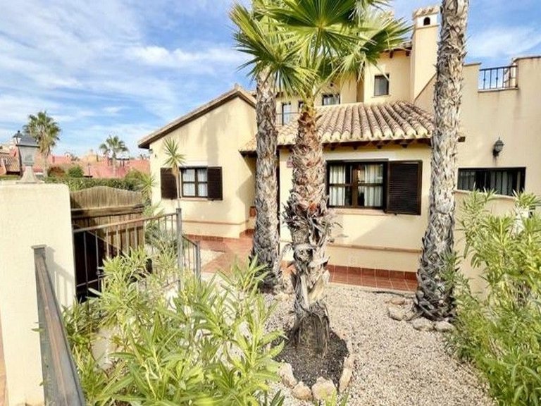 Villa for Sale in Hacienda Del Alamo Golf Resort, Murcia 7