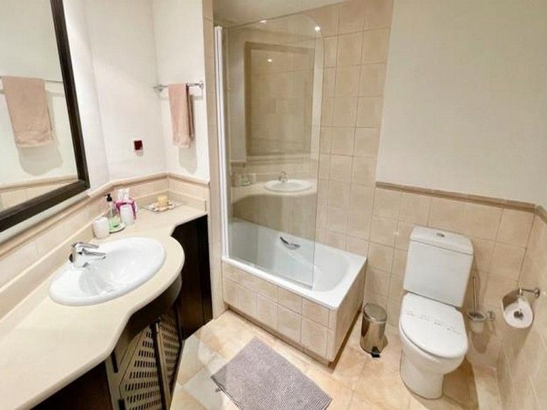 Villa for Sale in Hacienda Del Alamo Golf Resort, Murcia 30