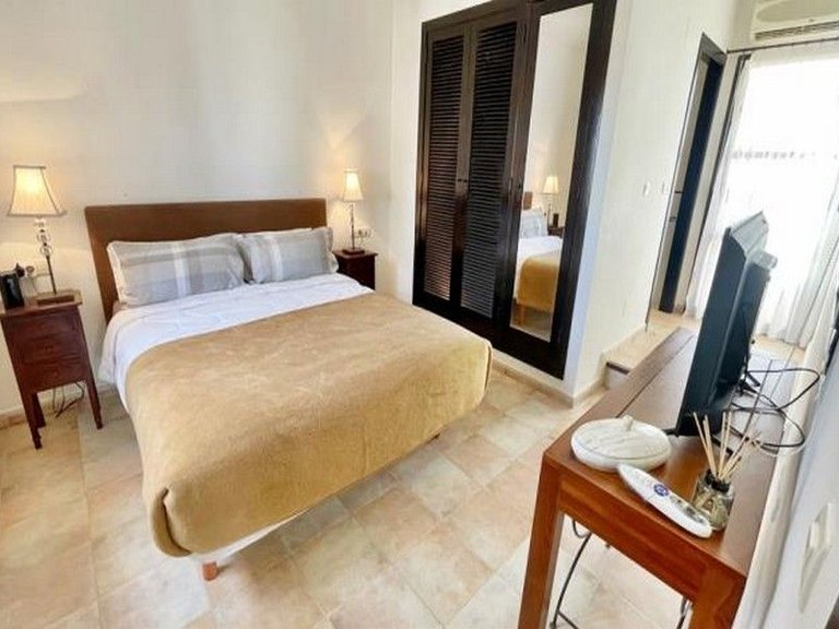 Villa for Sale in Hacienda Del Alamo Golf Resort, Murcia 46
