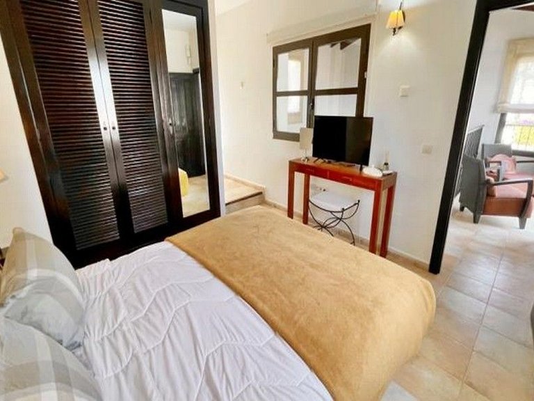 Villa for Sale in Hacienda Del Alamo Golf Resort, Murcia 48
