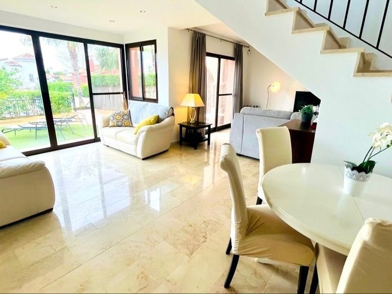 Villa for Sale in Hacienda Del Alamo Golf Resort, Murcia 12