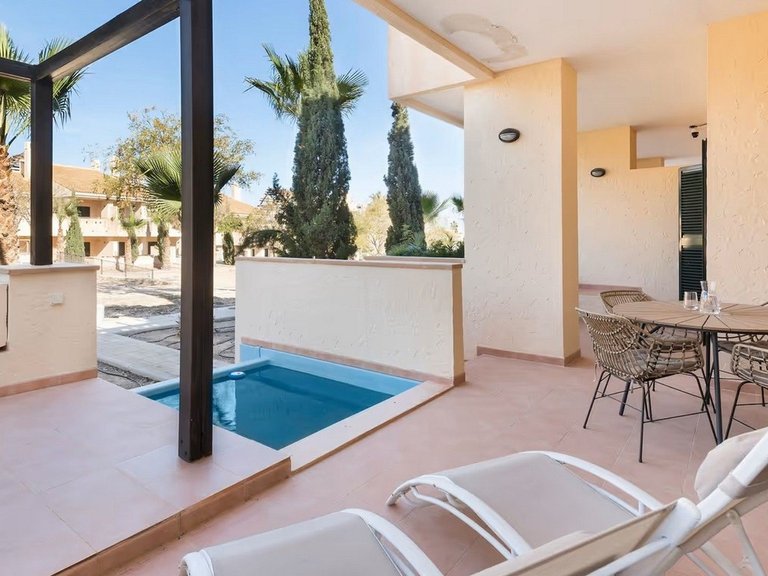 Apartment for Sale in Hacienda Del Alamo Golf Resort, Murcia 1