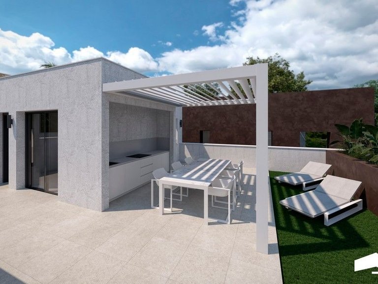 Villa for Sale in Santa Rosalia Lake Resort, Murcia 2