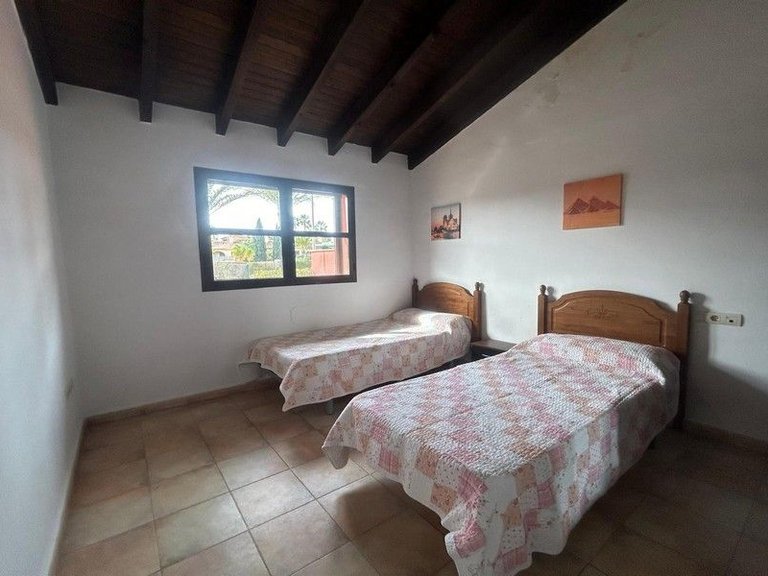 Villa for Sale in Hacienda Del Alamo Golf Resort, Murcia 18