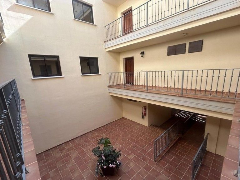 Apartment for Sale in Hacienda Del Alamo Golf Resort, Murcia 14