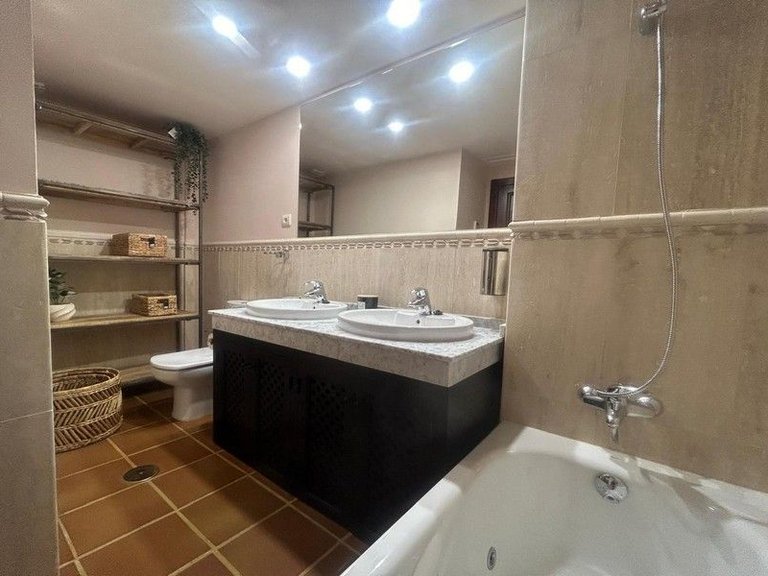 Apartment for Sale in Hacienda Del Alamo Golf Resort, Murcia 29