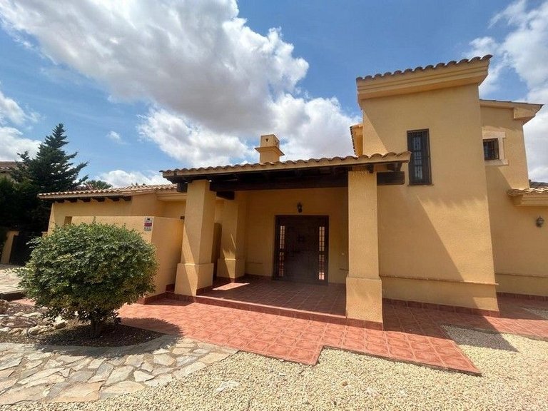Villa for Sale in Hacienda Del Alamo Golf Resort, Murcia 3