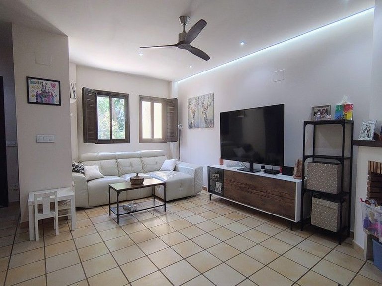 Villa for Sale in Hacienda Del Alamo Golf Resort, Murcia 4