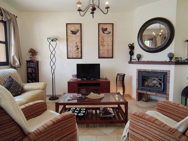 Villa for Sale in Hacienda Del Alamo Golf Resort, Murcia 8
