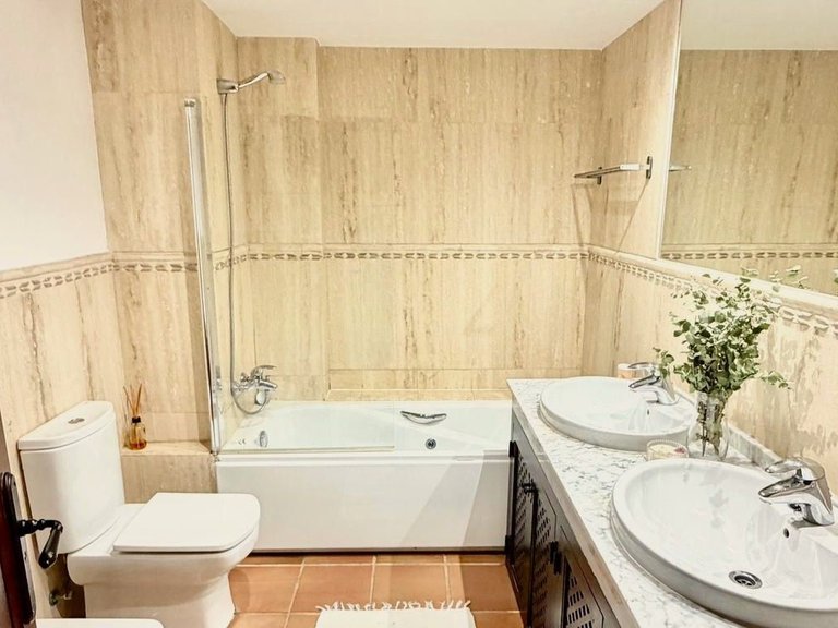 Villa for Sale in Hacienda Del Alamo Golf Resort, Murcia 14