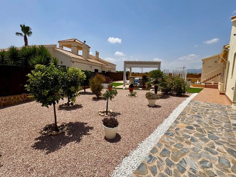 Villa for Sale in Hacienda Del Alamo Golf Resort, Murcia 6