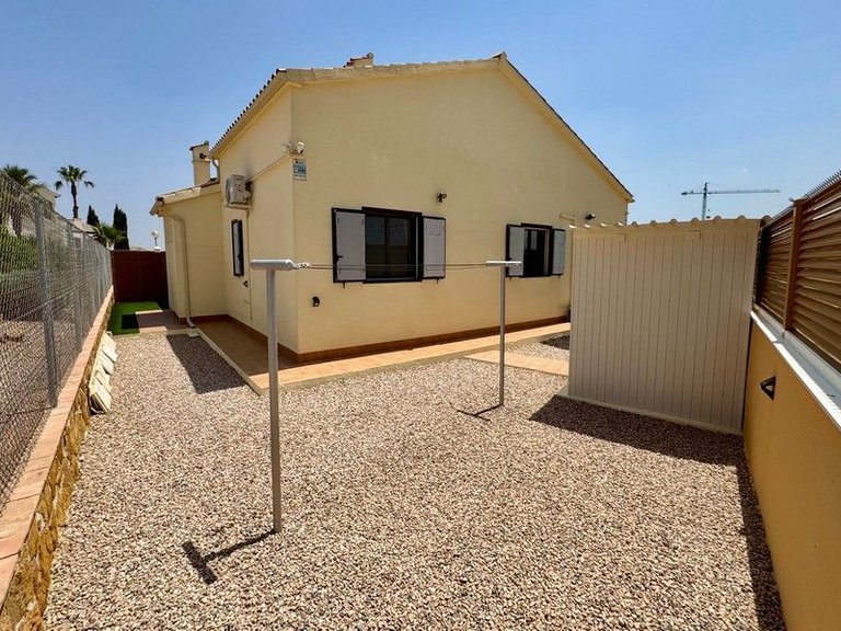 Villa for Sale in Hacienda Del Alamo Golf Resort, Murcia 24