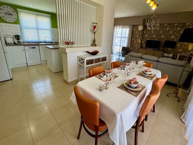 Villa for Sale in Hacienda Del Alamo Golf Resort, Murcia 36