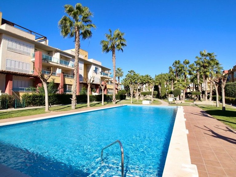 Apartment for Sale in Hacienda Del Alamo Golf Resort, Murcia 25