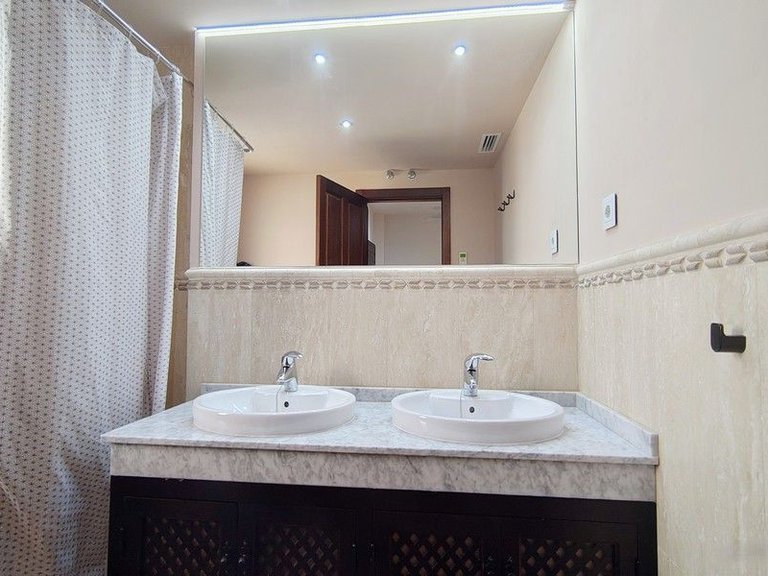 Villa for Sale in Hacienda Del Alamo Golf Resort, Murcia 7