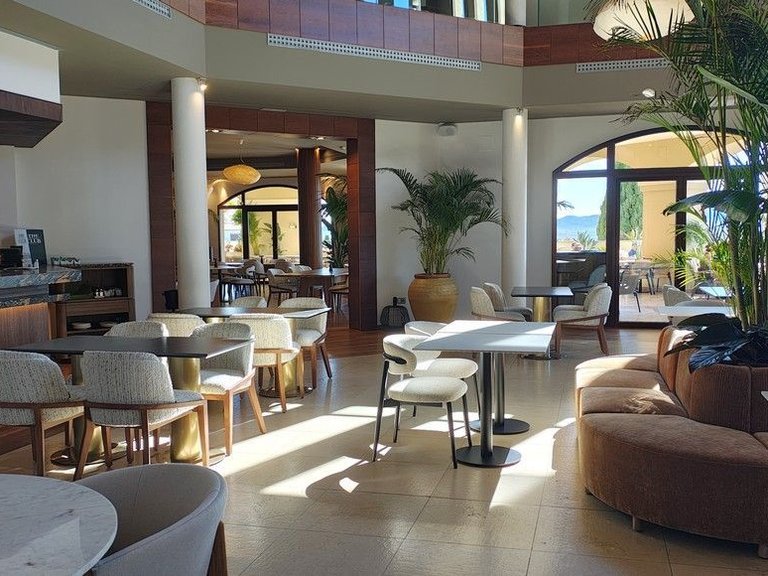 Villa for Sale in Hacienda Del Alamo Golf Resort, Murcia 16