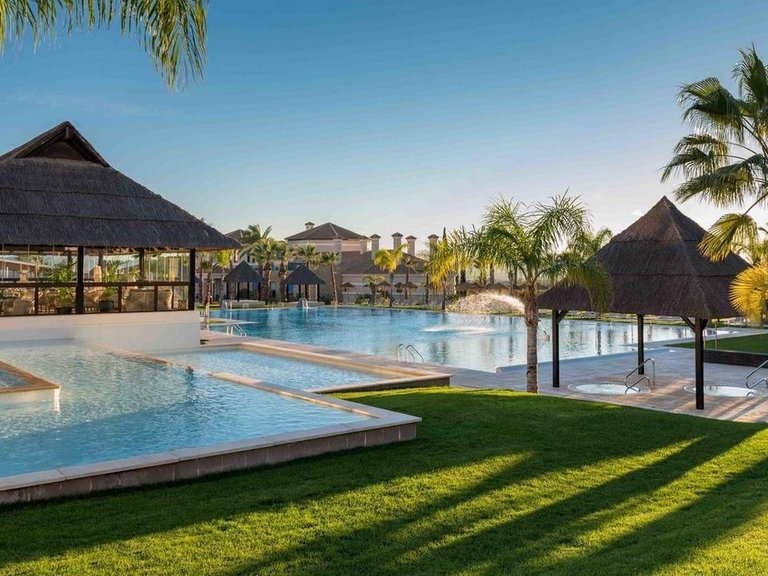 Villa for Sale in Hacienda Del Alamo Golf Resort, Murcia 38