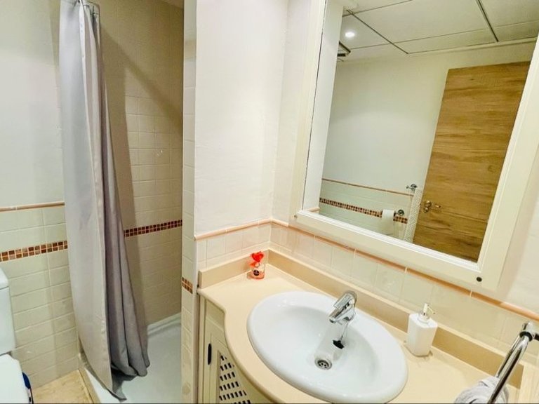 Villa for Sale in Hacienda Del Alamo Golf Resort, Murcia 27