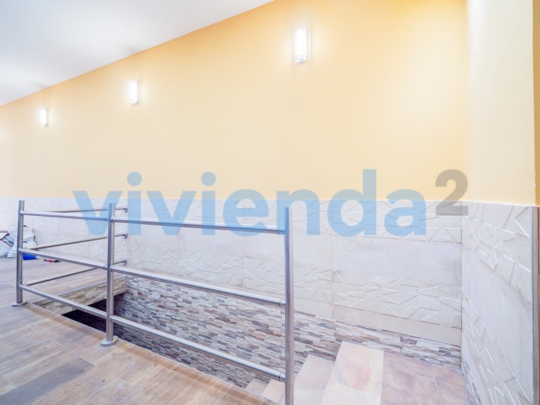 Commercial for Sale in Sol, Madrid 6