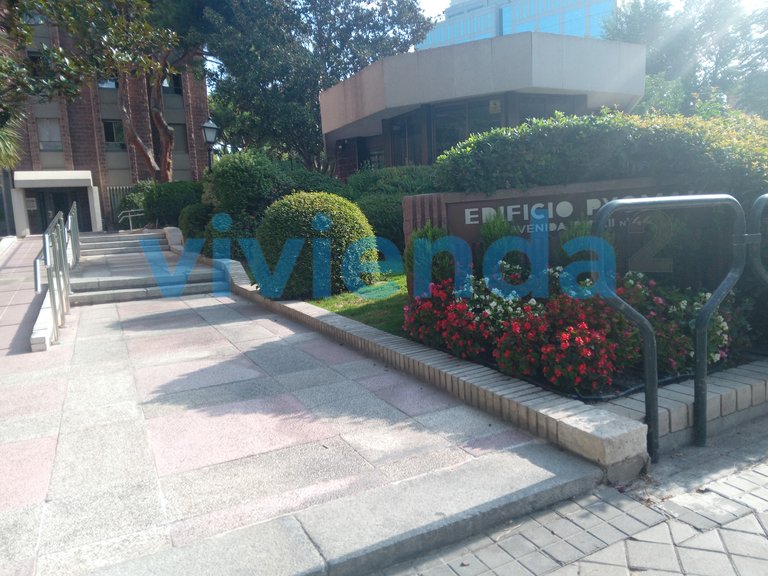 Garage for Sale in Castilla, Madrid 4